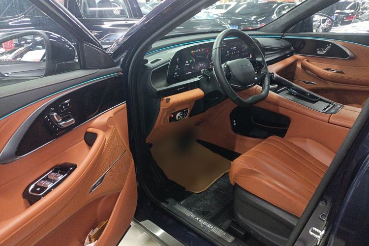 Used EXEED Lingyun 2025 300T Two-Wheel Drive Starry Edition