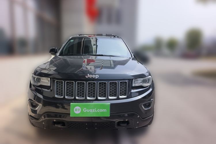 Used Jeep Grand Cherokee 2014 3.0TD Diesel Comfort Navigation Version Exterior 1