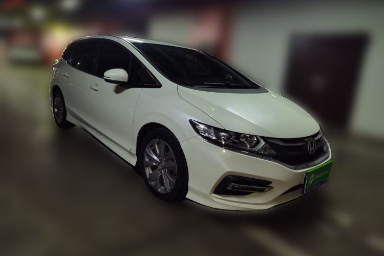Used Honda Jade 2017 1.8L automatic Comfort version 5 seats