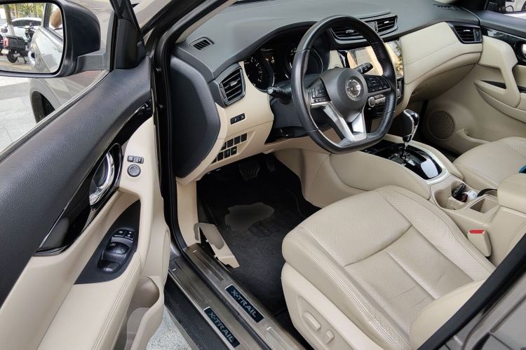 Used Nissan X-Trail 2019 2.0L CVT Smart Connect Comfort Edition 2WD Driver Seat