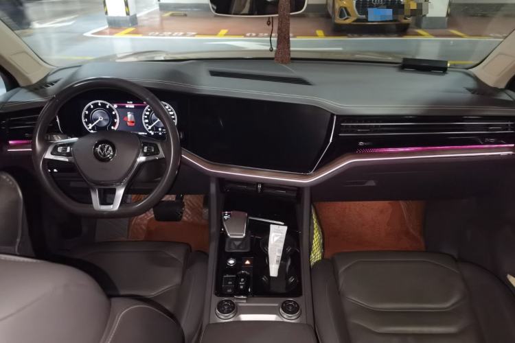 Used Volkswagen Touareg 2019 2.0 TSI Ruiyi Edition China V Standard
