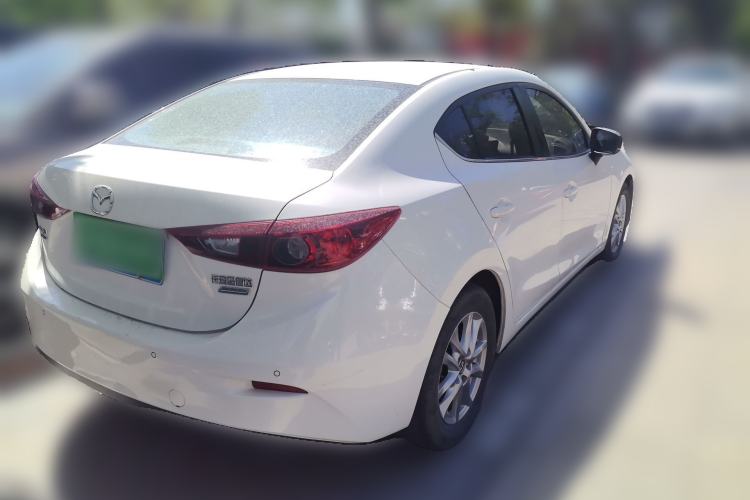 Used Mazda 3 Axela 2017 Sedan 1.5L Automatic Comfort Model Emission Standard China V