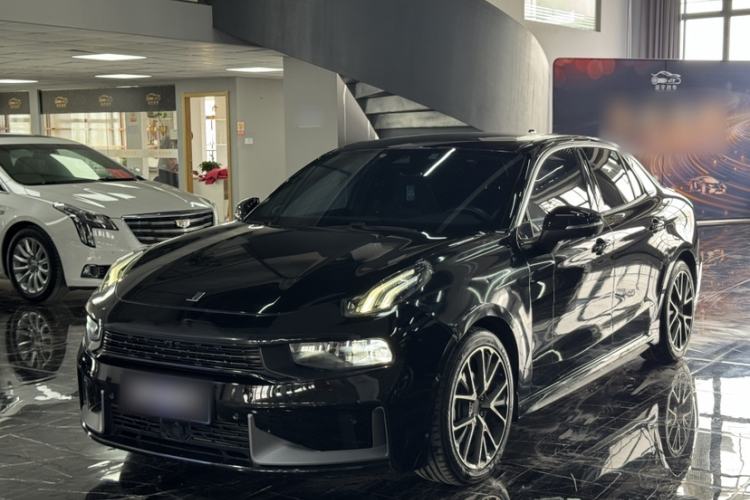 Used Lynk & Co 03 2022 2.0TD DCT JingPro Exterior 2