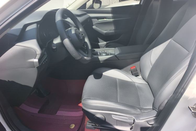 Used Mazda 3 Axela 2023 2.0L Automatic Zhiqing Edition