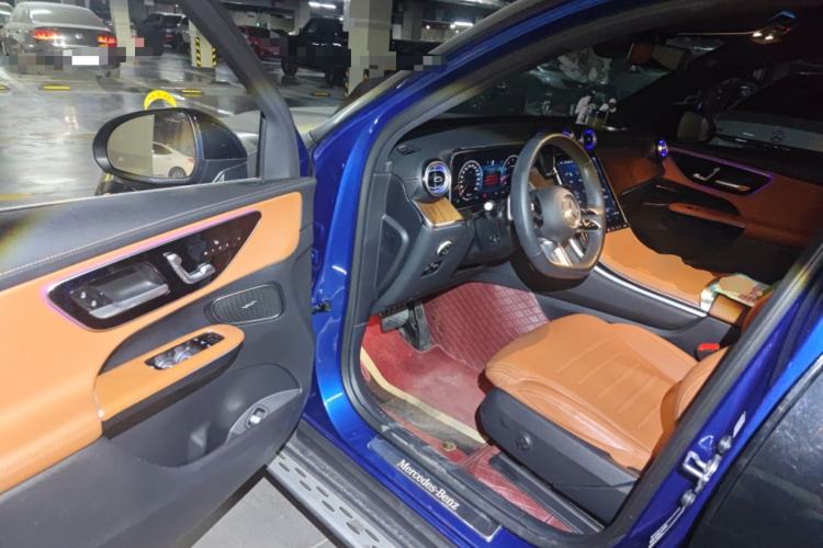 Used Mercedes-Benz GLC 2023 GLC 300 L 4MATIC Dynamic Edition 5-seater
