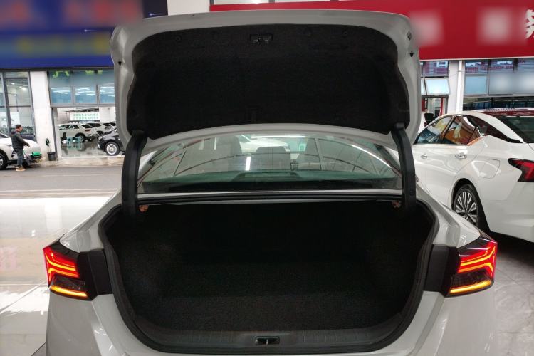 Used Nissan Teana 2022 2.0L XL-TLS Enjoyment Edition Trunk