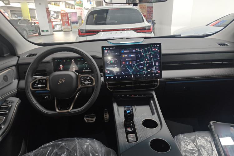 Used JETOUR Shanhai L9 2024 1.5TD 2DHT Executive Edition 5 Seats