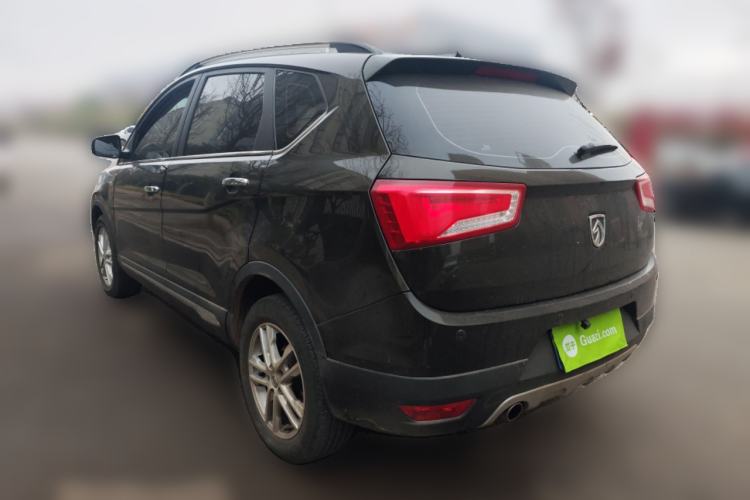 Used Baojun 560 2015 1.8L Manual Elite Edition
