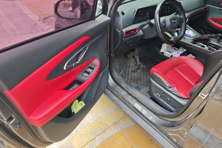 Used Changan UNI-T 2020 1.5T Flagship Version
