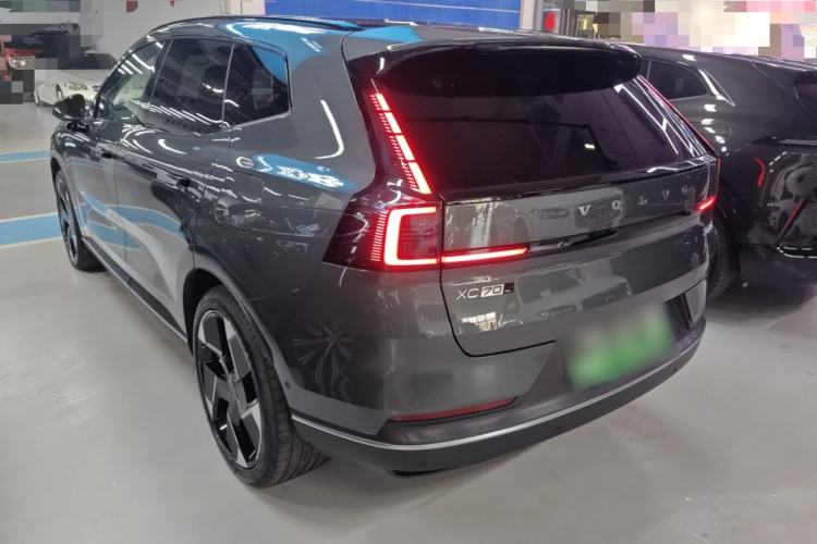 Used Volvo Volvo XC70 Plug-in Hybrid 2026 Model Four-Wheel Drive Long-Range Ultra