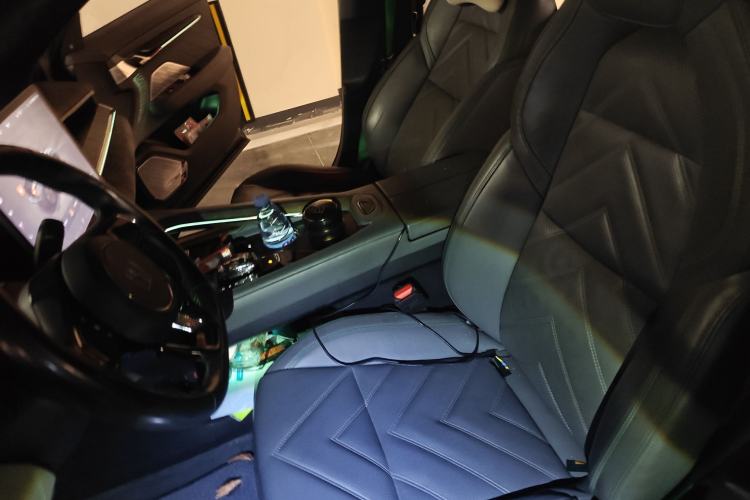 Used Zeekr 001 2022 Ultra-Long Range Dual-Motor YOU Version Left Front Seat