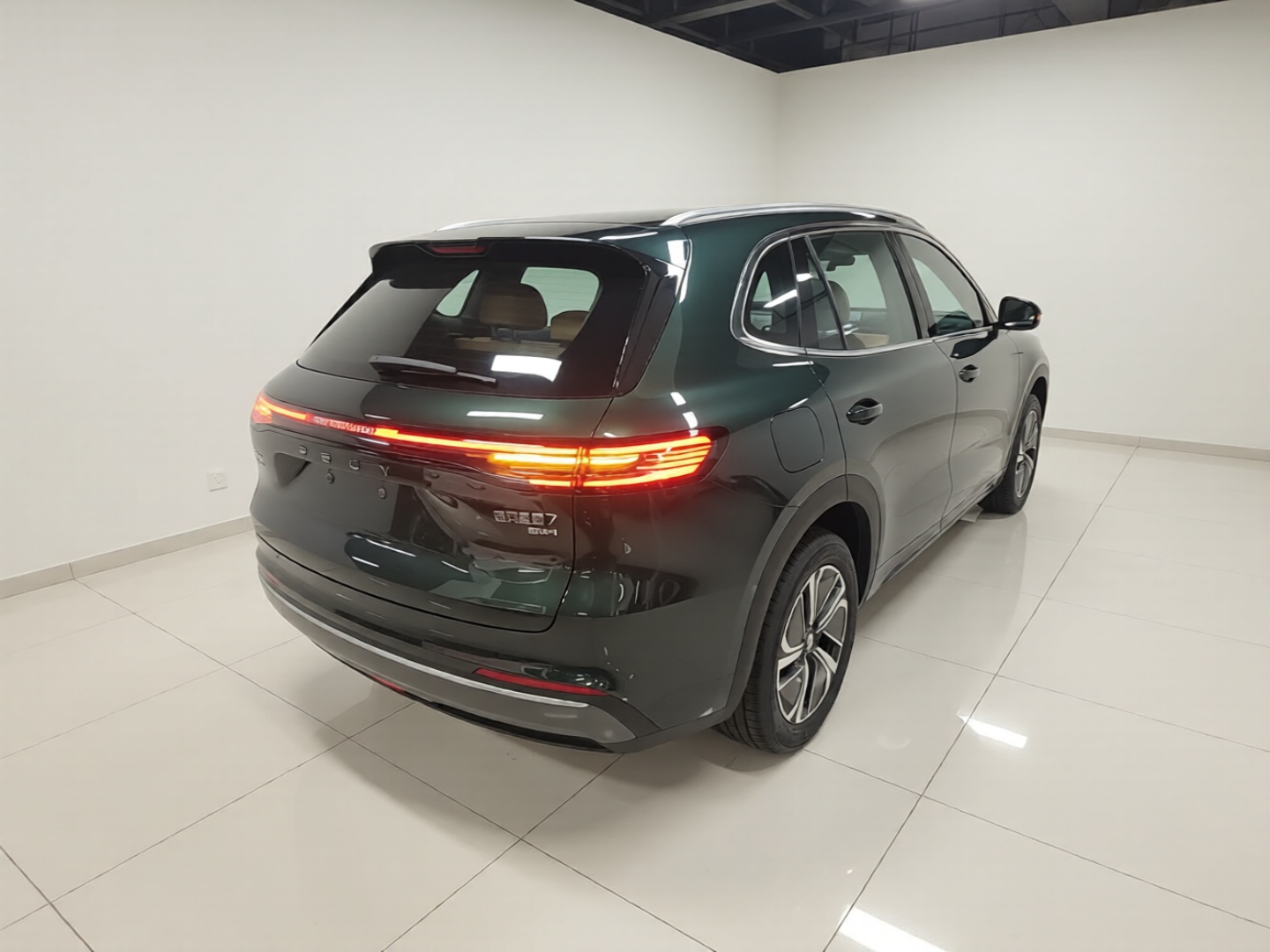 Geely Galaxy Xingjian 7 EM-i 2026 Model 130km Launch Edition — снимка 6