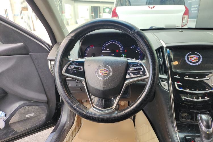 Used Cadillac ATS-L 2014 25T Comfort Model Steering Wheel