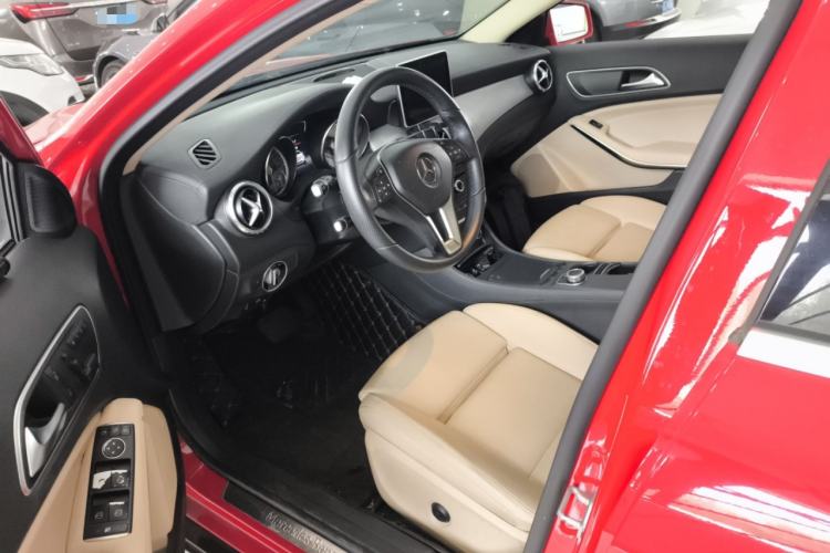 Used Mercedes-Benz GLA 2016 GLA 220 4MATIC Fashion Edition
