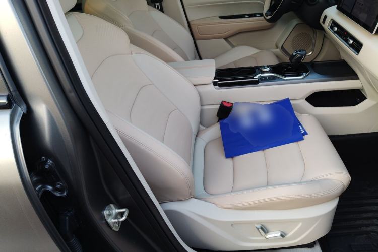 Used Geely Auto icon 2025 Linglong 1.5TD Jinxi Edition Right Front Seat