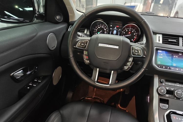 Used Land Rover Range Rover Evoque 2018 240 PS SE Smart Brilliance Edition