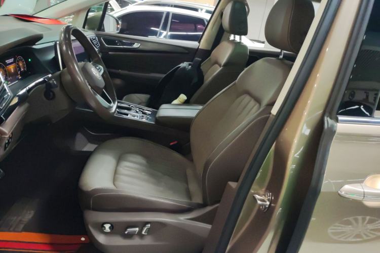 Used Volkswagen Viloran 2022 380TSI Luxury Edition