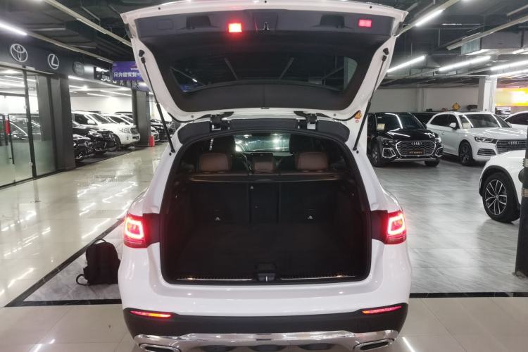 Used Mercedes-Benz GLC 2021 GLC 260 L 4MATIC Dynamic Edition