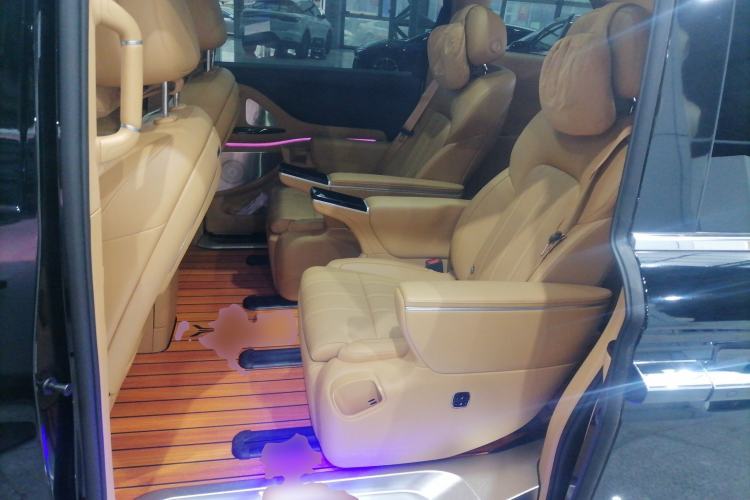 Used VOYAH Dream 2025 PHEV Four-Wheel Drive Excellence Kunpeng Edition