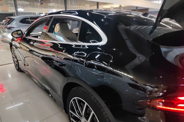 Used Denza Z9 2024 1100 km Four-Wheel Drive Max Version Rear Left 45 Deg