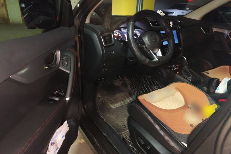 Used Nissan Qashqai 2019 2.0L CVT Luxury Edition Driver Seat