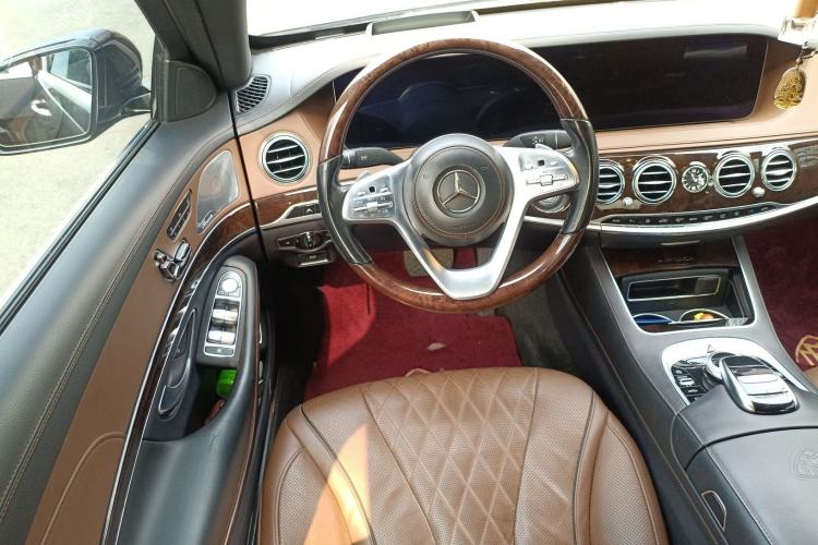Used Mercedes-Benz Maybach S-Class 2018 S 450 4MATIC Steering Wheel