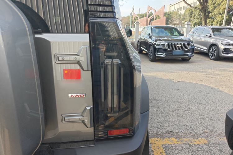 Used JETOUR Traveler 2023 2.0T All-Wheel Drive CrossPRO+