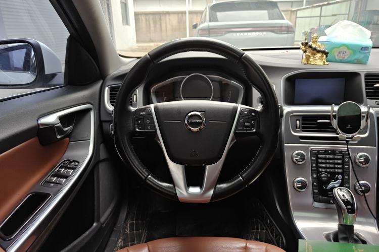 Used Volvo S60 2018 S60L T5 Intelligent Drive Edition
