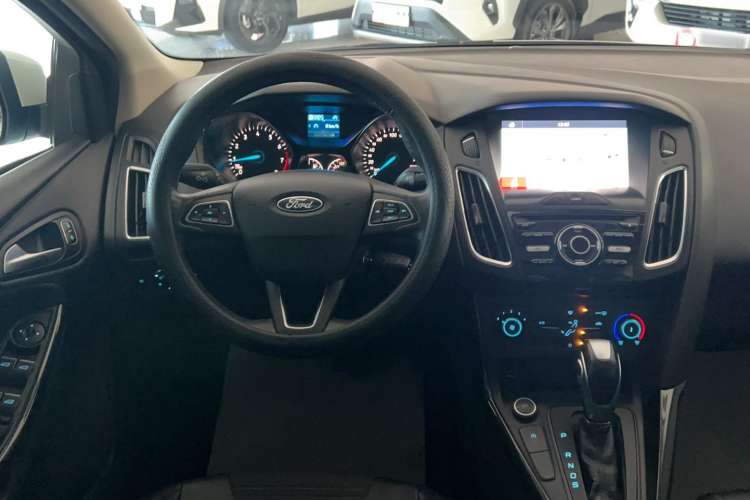 Used Ford Focus 2020 Hatchback Classic 1.5L Automatic Trendy Model