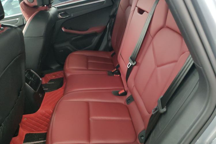 Used Porsche Macan 2022 Macan 2.0T Left Rear Seat