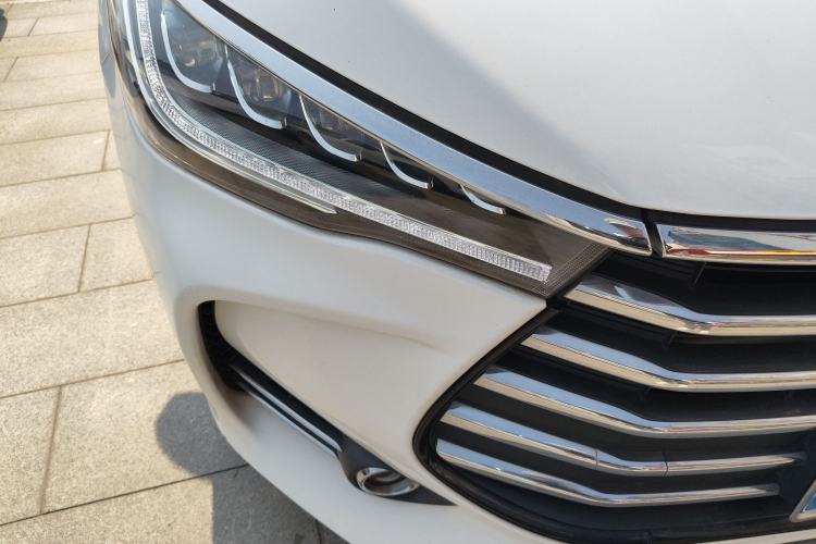 Used BYD Song MAX 2018 1.5T Automatic Smart Connect Luxury 6-Seater