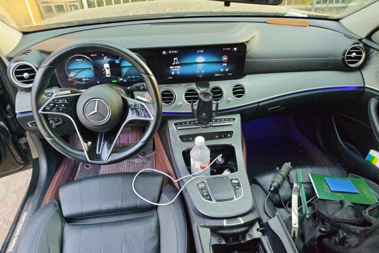 Used Mercedes-Benz E-Class 2021 E 260 L Center Console