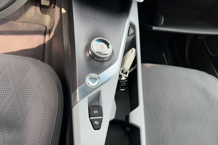 Used Geometry A 2019 Upgraded Model High-Performance Standard Range Power Cube Version