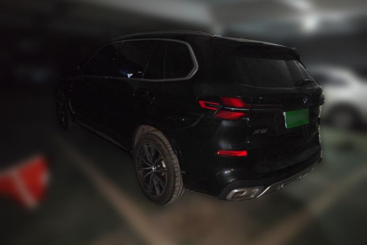 Used BMW X5 2023 xDrive 30Li M Sport Package