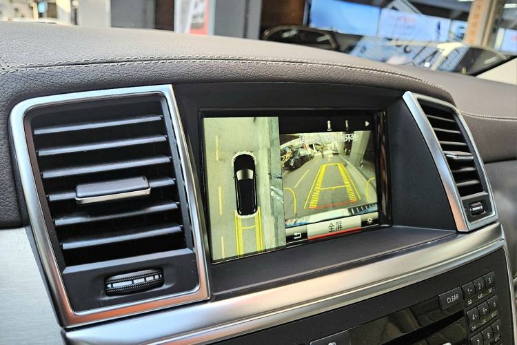 Used Mercedes-Benz GL-Class 2015 GL 400 4MATIC Dynamic Model
