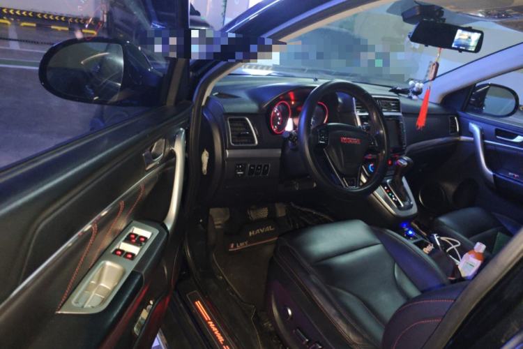 Used Haval H6 2015 Sport Edition 1.5T Automatic Two-Wheel Drive Luxury Model
