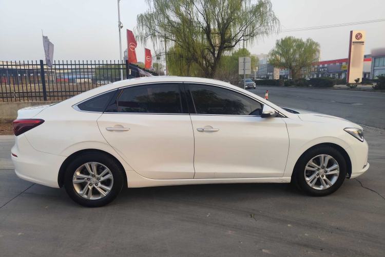 Used Changan Eado 2019 High-Energy Edition 1.6L GDI Manual Pioneer Model China VI Standard
