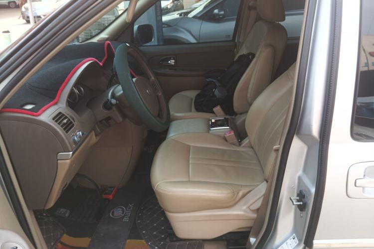 Used Buick GL8 2014 2.4L Classic Edition Left Front Seat