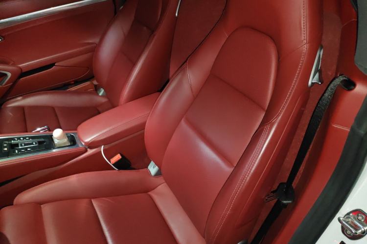 Used Porsche 718 2022 Boxster 2.0T Left Rear Seat