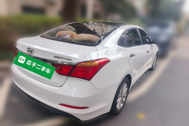 Used Hyundai Mistra 2014 1.8L Automatic Smart GLS
