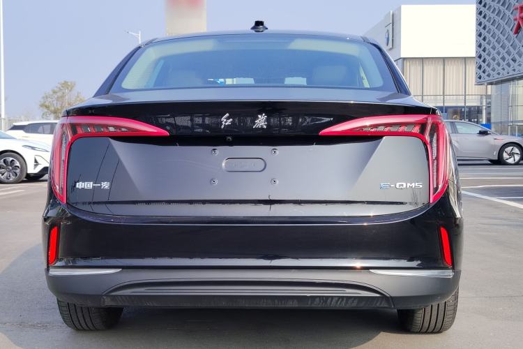 Used Hongqi E-QM5 2023 Revised Version Basic Travel Edition
