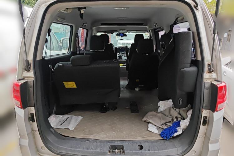 Used JAC Refine M4 2016 2.0L Manual Luxury Version