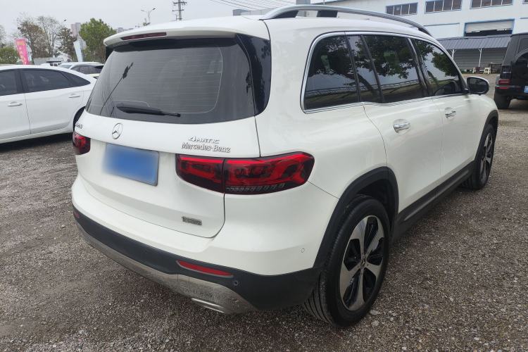 Used Mercedes-Benz GLB 2022 Updated GLB 200 Fashion Edition Exterior 4