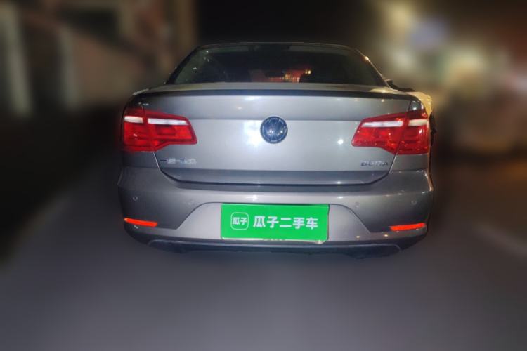 Used Volkswagen Bora 2015 Value Edition 1.6L Automatic Comfort Version