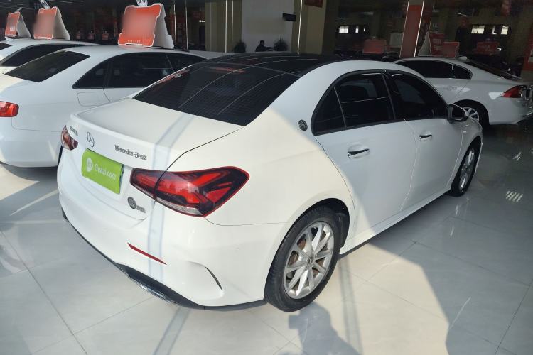 Used Mercedes-Benz A-Class 2021 A 200 L Sport Sedan Fashion Model
