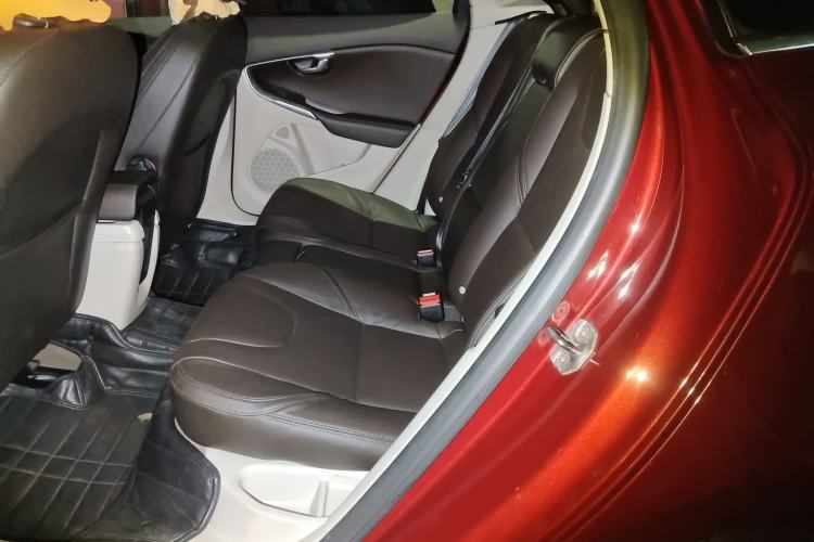 Used Volvo V40 2014 2.0T Zhiya Edition