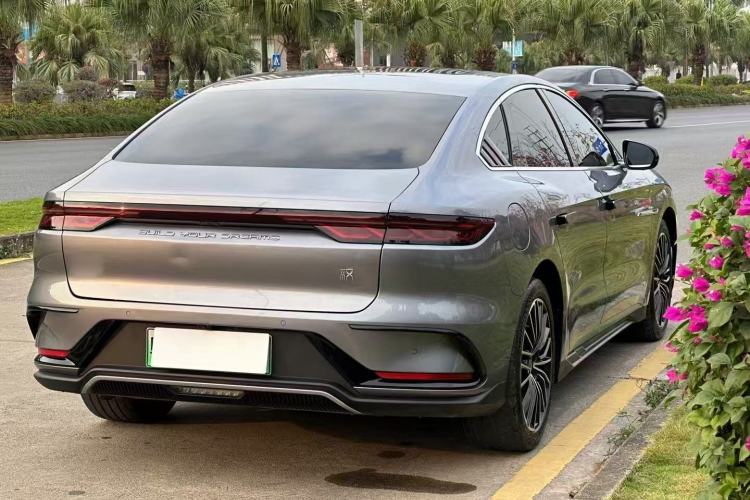 Used BYD Han 2022 DM-i 121KM Prestige Model