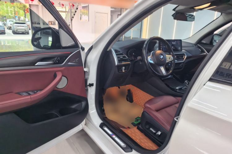 Used BMW X3 2022 Second Facelift xDrive30i Leading Edition M Night Sky Package
