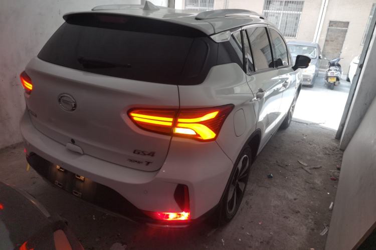 Used GAC Trumpchi GS4 2018 235T Manual Two-Wheel Drive Luxury Edition
