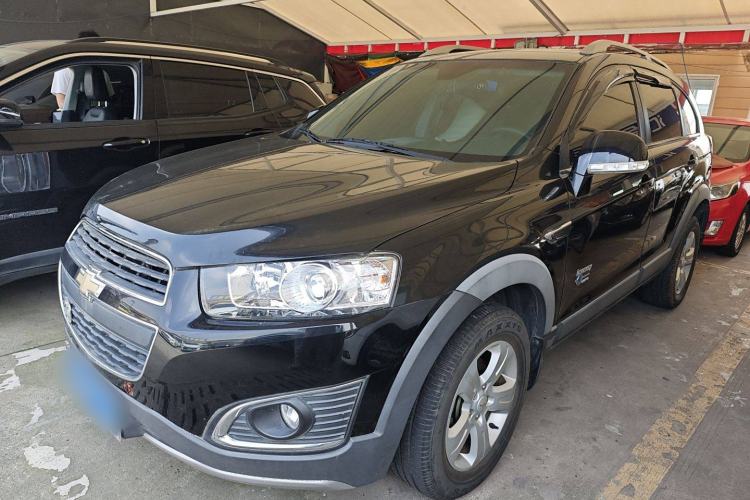 Used Chevrolet Captiva 2015 2.4L Two-Wheel Drive Urban Version 5 Seats